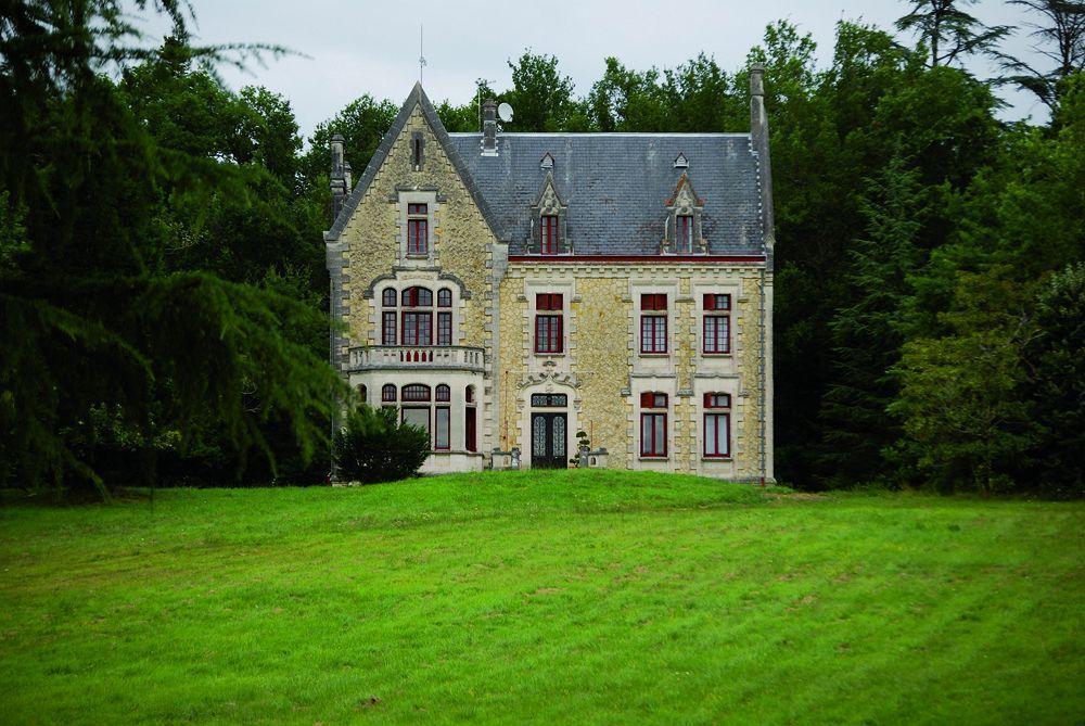 Chateau La Thuiliere Saint-Front-de-Pradoux Luaran gambar