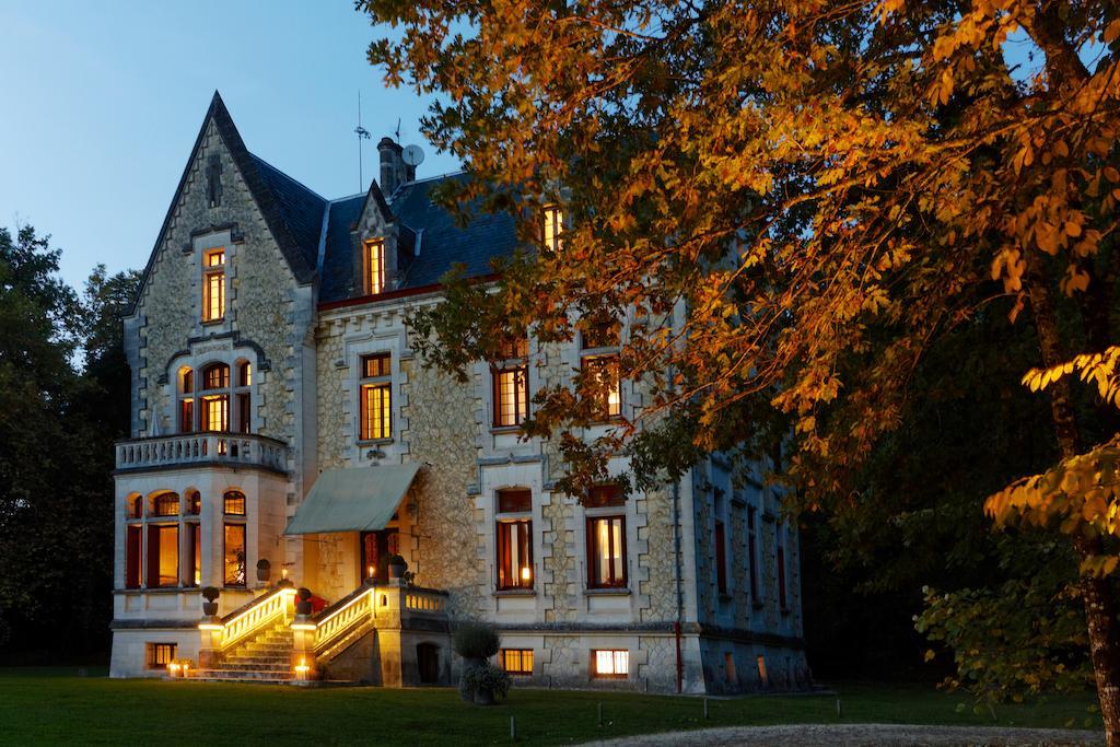 Chateau La Thuiliere Saint-Front-de-Pradoux Luaran gambar